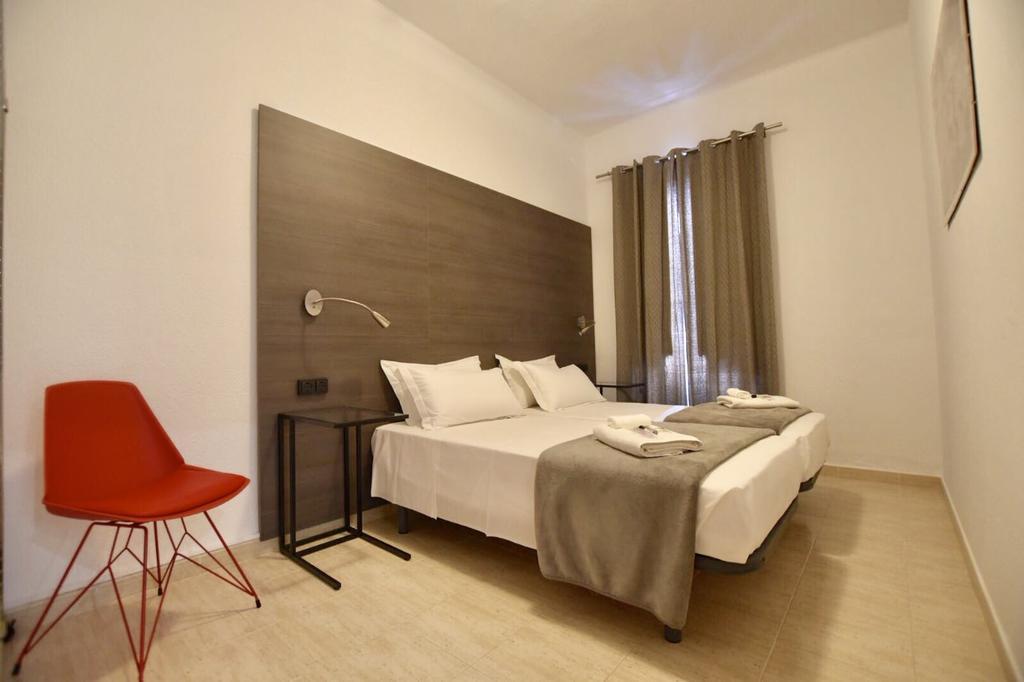Hostel Quart Youth Hostel&apartments *